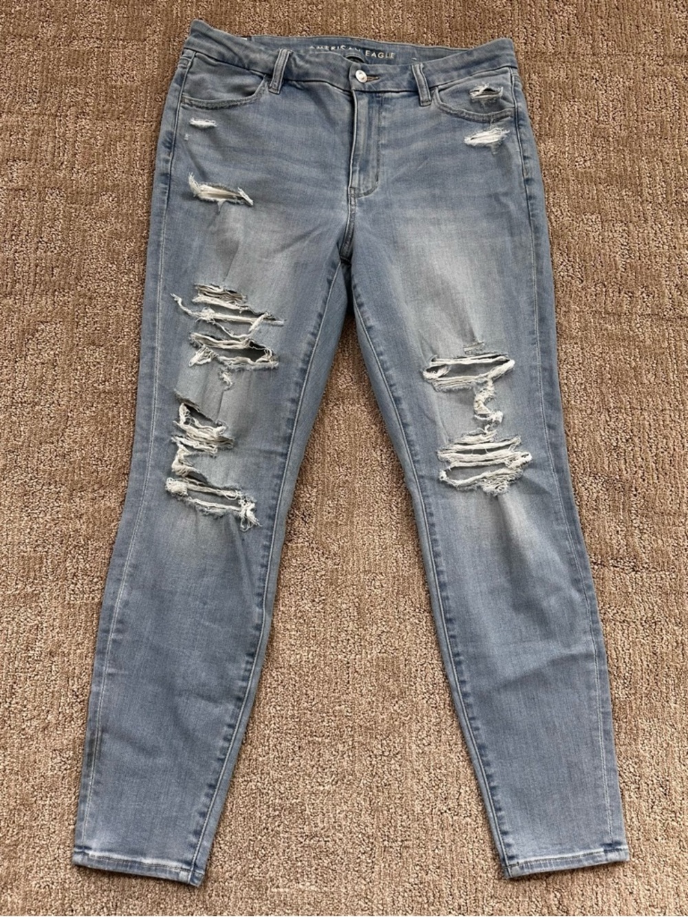 American Eagle Outfitters Distressed Light Blue Skinny Jeans